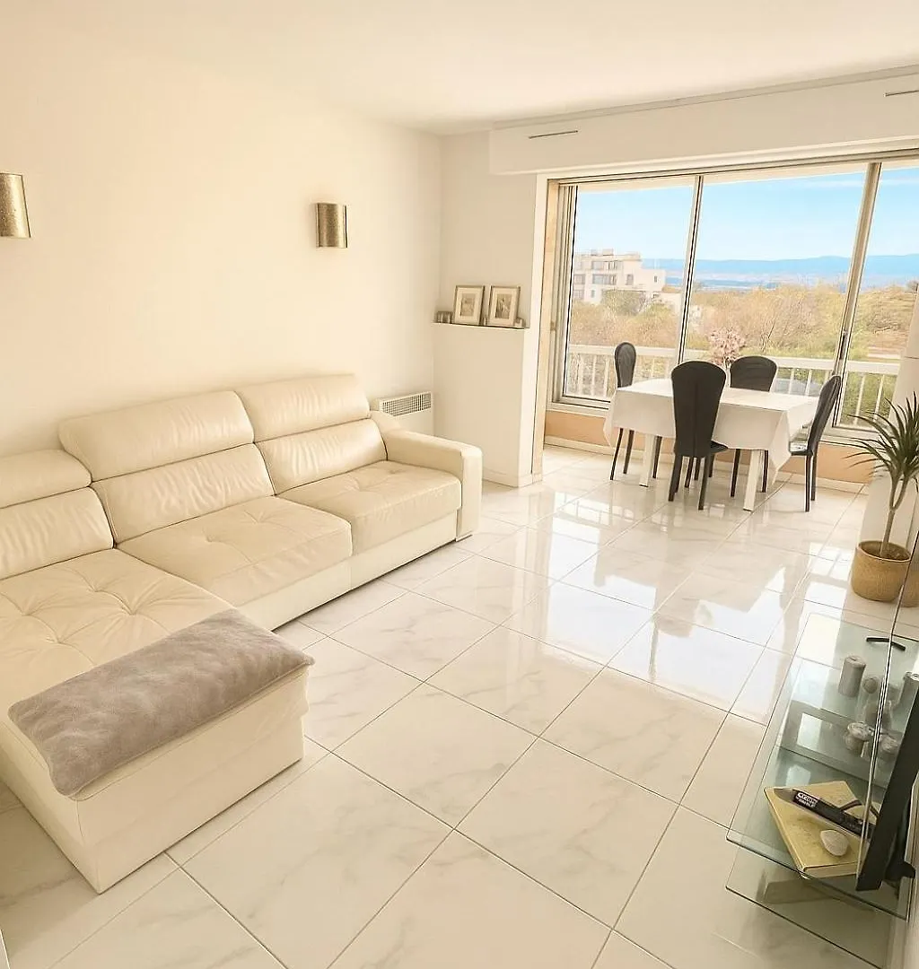 Appartement Studio 4 Couchages - A 12 Min De La Plage A Pied - Wifi Inclus - Parking Et Linge En Option Antibes