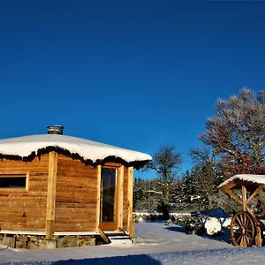 https://eco-yourte.hotels-rhonealpes.com